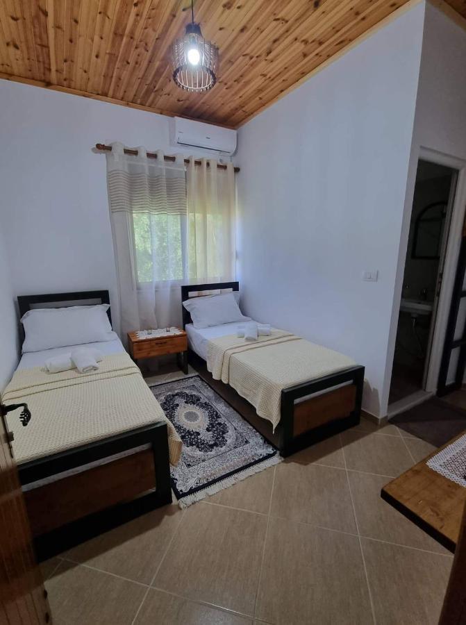 B Vishe Guest House Gjirokaster Exterior photo